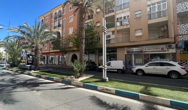 Brukt - Apartment -
Torrevieja - Costa Blanca