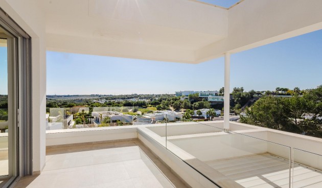 Brukt - Villa -
Orihuela Costa - Costa Blanca