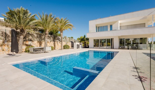 Brukt - Villa -
Orihuela Costa - Costa Blanca