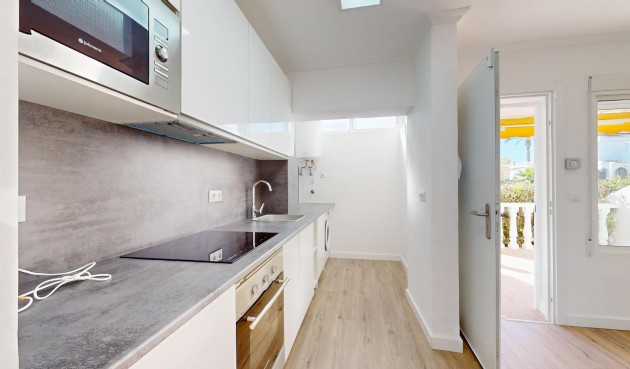 Återförsäljning - Bungalow -
Orihuela Costa - Costa Blanca