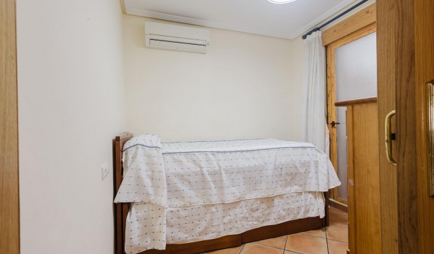 Brukt - Bungalow -
Torrevieja - Costa Blanca