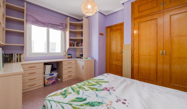 Reventa - Apartment -
Torrevieja - Costa Blanca