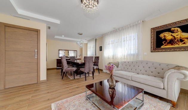 Brukt - Villa -
Torrevieja - Costa Blanca