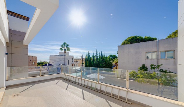 Brukt - Villa -
Torrevieja - Costa Blanca