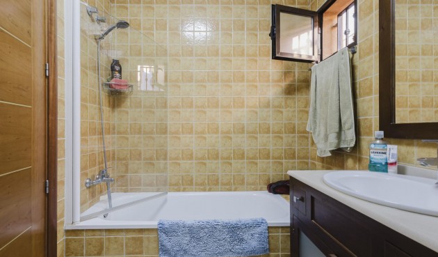Brukt - Villa -
Torrevieja - Costa Blanca
