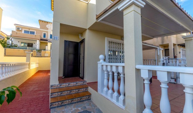 Reventa - Town House -
Orihuela Costa - Costa Blanca