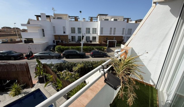 Brukt - Town House -
Torrevieja - Los Frutales