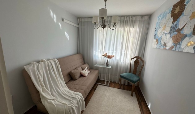 Brukt - Apartment -
Alicante - Pla Del Bon Repos