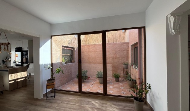 Brukt - Apartment -
Almoradí - Centro Urbano 2