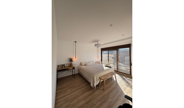 Brukt - Apartment -
Almoradí - Centro Urbano 2