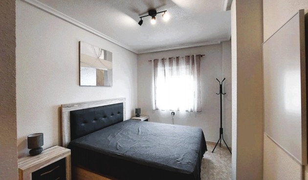 Återförsäljning - Apartment -
Orihuela Costa - Costa Blanca