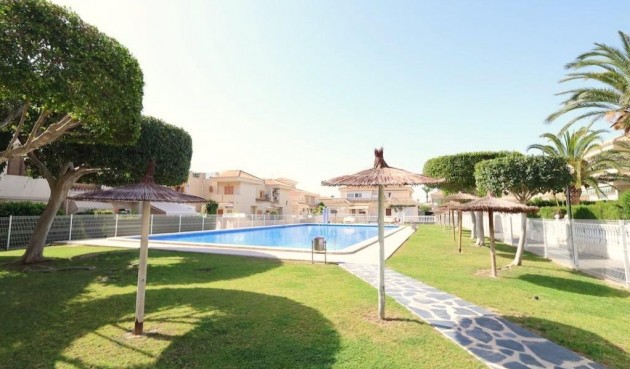 Återförsäljning - Apartment -
Orihuela Costa - Costa Blanca