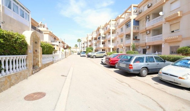 Återförsäljning - Apartment -
Orihuela Costa - Costa Blanca
