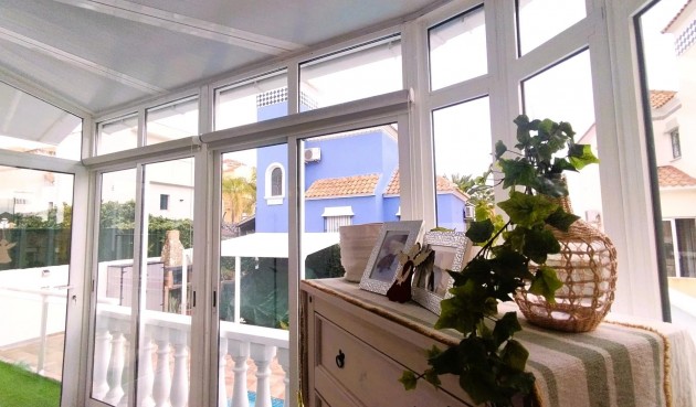 Brukt - Villa -
San Miguel de Salinas - Inland