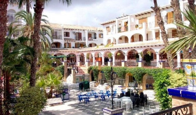 Brukt - Apartment -
Villamartin - Costa Blanca