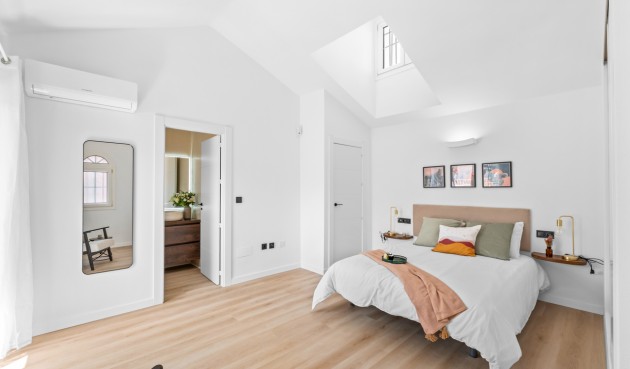 Brukt - Town House -
Villamartin - Costa Blanca