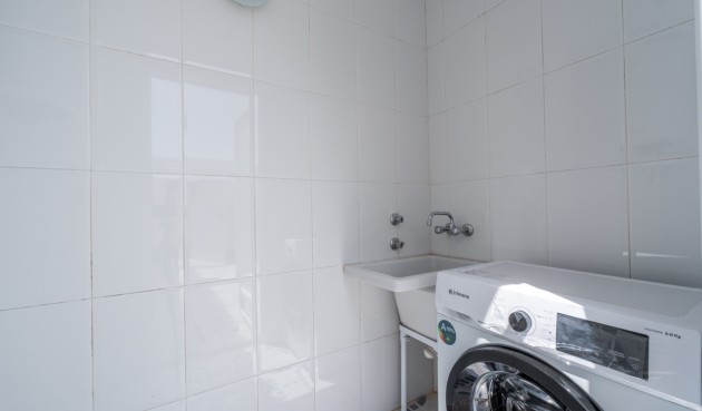 Brukt - Town House -
Villamartin - Costa Blanca