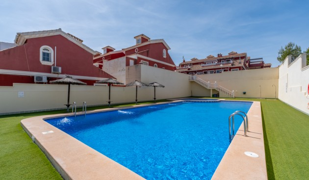 Brukt - Town House -
Villamartin - Costa Blanca