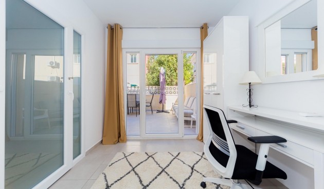 Brukt - Tosidig -
Dehesa de Campoamor - Costa Blanca