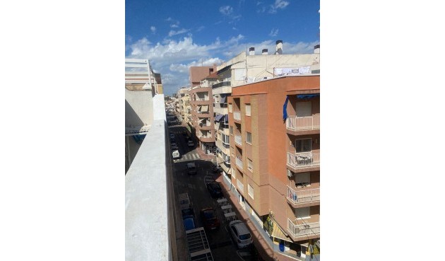 Brukt - Toppleilighet -
Playa De Los Locos - Costa Blanca