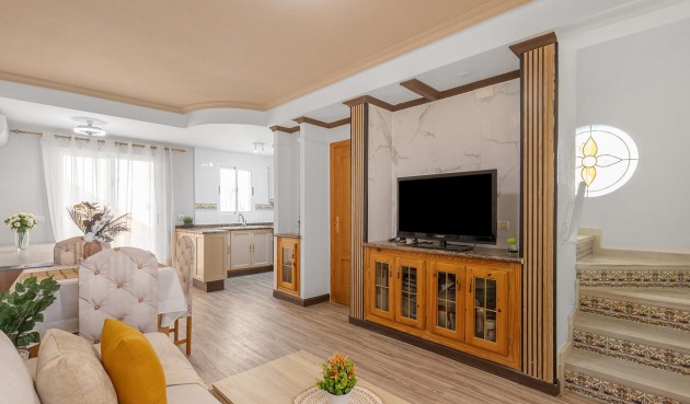 Återförsäljning - Semi Detached -
Orihuela Costa - Villamartín