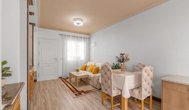 Återförsäljning - Semi Detached -
Orihuela Costa - Villamartín