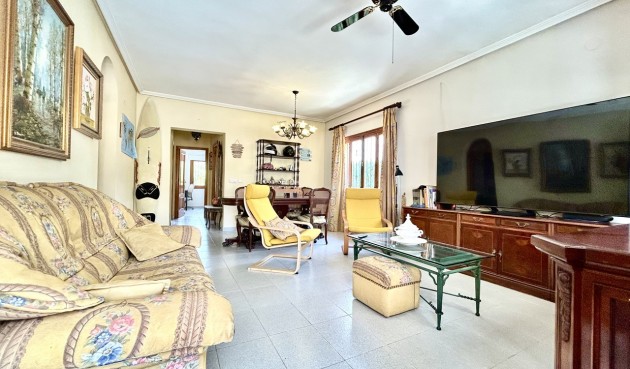 Brukt - Villa -
La Zenia - Costa Blanca