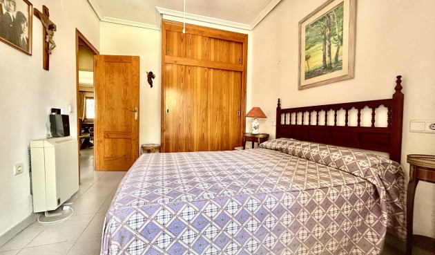 Brukt - Villa -
La Zenia - Costa Blanca