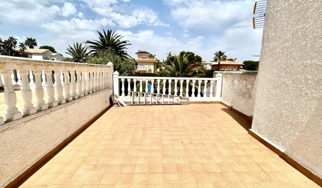 Brukt - Villa -
La Zenia - Costa Blanca