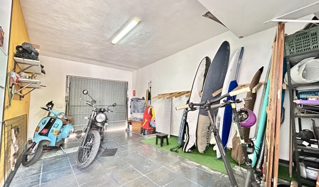 Brukt - Villa -
La Zenia - Costa Blanca