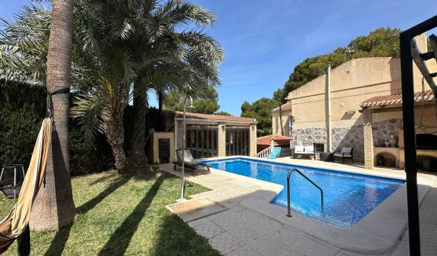 Brukt - Villa -
Torrevieja - Los Balcones - Los Altos del Edén