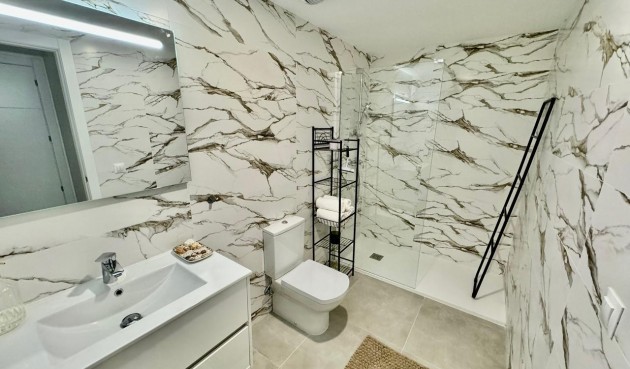 Återförsäljning - Apartment -
Dehesa de Campoamor - Costa Blanca