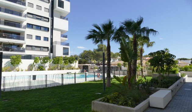 Brukt - Apartment -
Dehesa de Campoamor - Costa Blanca