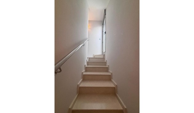 Brukt - Villa -
Villamartin - Costa Blanca