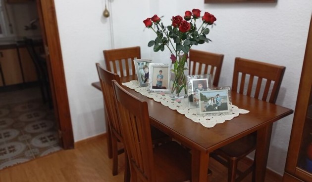 Brukt - Town House -
Daya Vieja - Costa Blanca