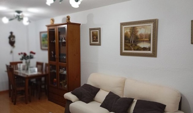 Brukt - Town House -
Daya Vieja - Costa Blanca