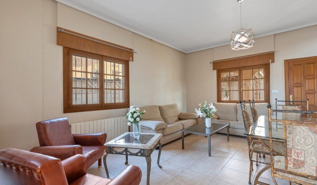 Reventa - Villa -
Ciudad Quesada