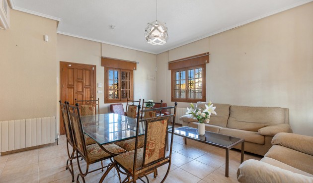 Reventa - Villa -
Ciudad Quesada