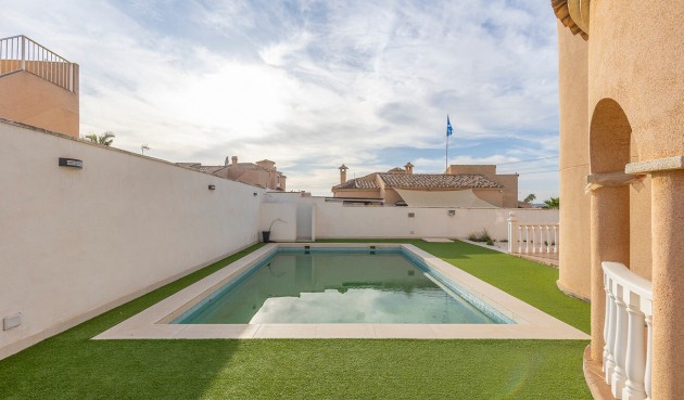 Reventa - Villa -
Ciudad Quesada