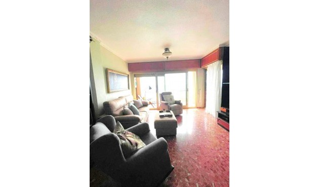 Brukt - Apartment -
Torrevieja - Estacion De Autobuses