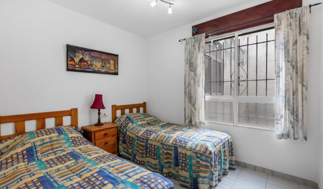 Brukt - Bungalow -
Torrevieja - Centro