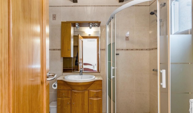 Brukt - Bungalow -
Torrevieja - Centro