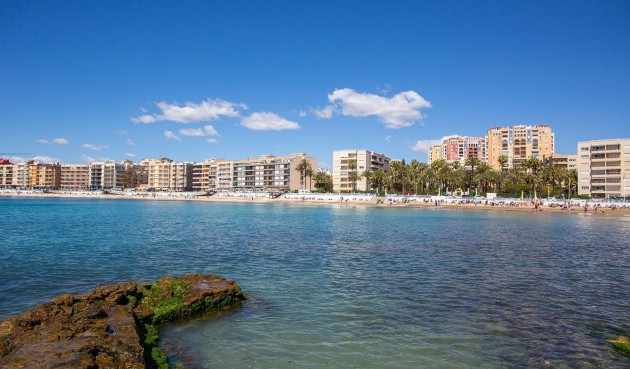 Brukt - Bungalow -
Torrevieja - Centro