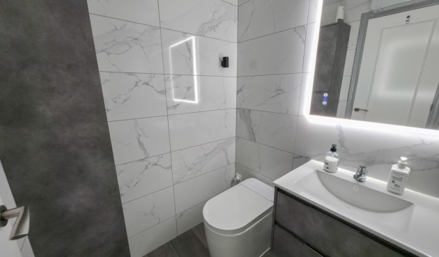 Brukt - Apartment -
Vistabella Golf Entre Naranjos - Inland