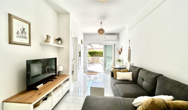 Brukt - Apartment -
La Zenia - Costa Blanca