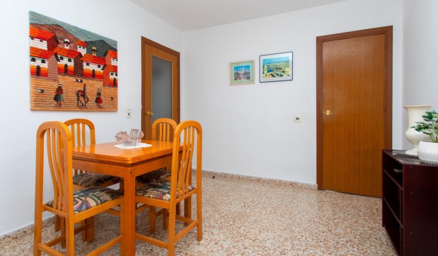 Brukt - Toppleilighet -
Torrevieja - Playa del Cura