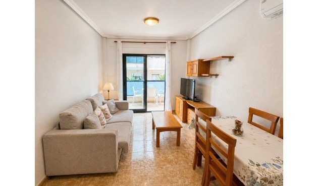Brukt - Apartment -
Orihuela Costa - Costa Blanca