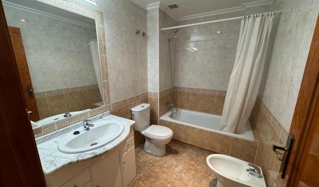 Brukt - Apartment -
Orihuela Costa - Costa Blanca