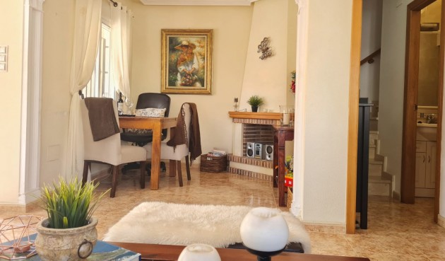 Brukt - Villa -
Orihuela Costa - Costa Blanca