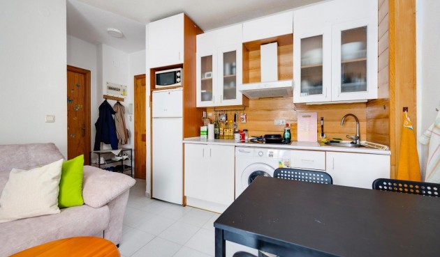 Brukt - Apartment -
Torrevieja - Estacion De Autobuses
